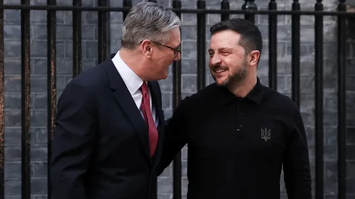 بريطانيا تستقبل زيلينسكي بحفاوة و"قرض ضخم"