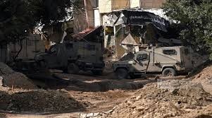 الاحتلال يواصل عدوانه على جنين ومخيمها ويجرف شوارع ويدمر ممتلكات للمواطنين