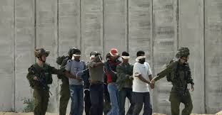 نادي الأسير: الاحتلال يفرج عن 30 معتقلا بعد انتهاء محكومياتهم