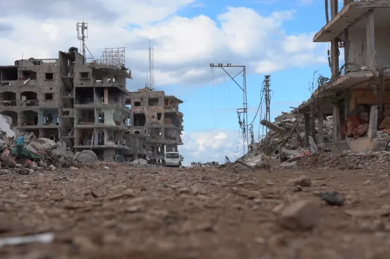 بلدية رفح تحذر من كارثة إنسانية تلوح في الأفق بسبب أزمة المياه