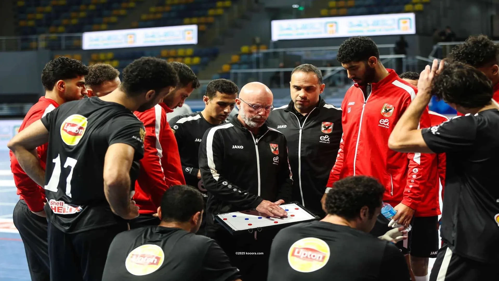 الأهلي والزمالك يصعدان إلى ربع نهائي كأس مصر لليد