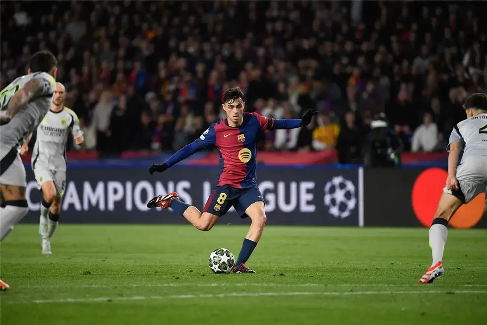 سيتي يجهز عرضًا ضخمًا لضم بيدري.. وبرشلونة يحدد موقفه