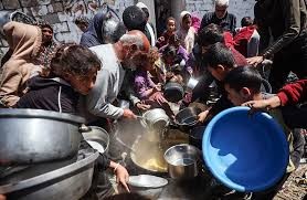 ألمانيا وفرنسا وبريطانيا تدعو إسرائيل للسماح بدخول المساعدات إلى غزة