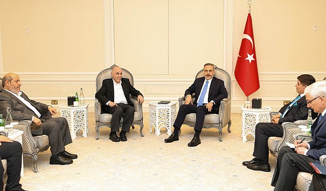 تفاصيل لقاء وفد "حماس" مع وزير الخارجية التركي في الدوحة