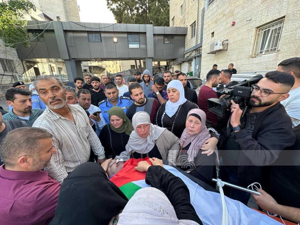 جماهير شعبنا تُشيع جثمان الشهيد وائل غفري شمال رام الله