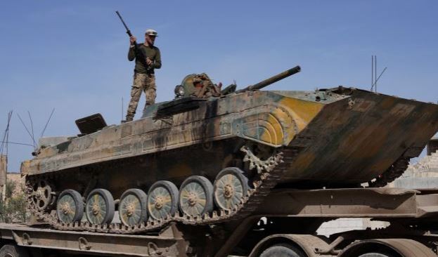 بعد تدخل الجيش اللبناني.. توقف الاشتباكات بين القوات السورية وحزب الله