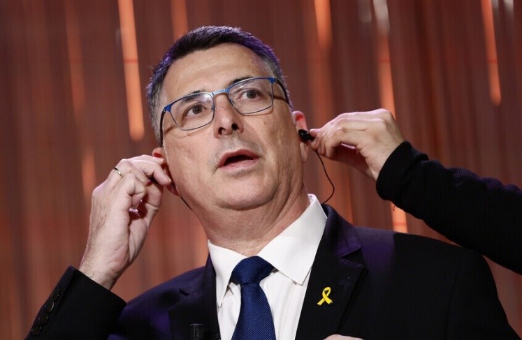 بريطانيا ترفض اصدار مذكرة اعتقال لوزير خارجية اسرائيل الذي يزور لندن