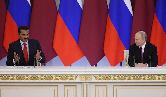 تفاصيل لقاء أمير قطر مع الرئيس الروسي في موسكو