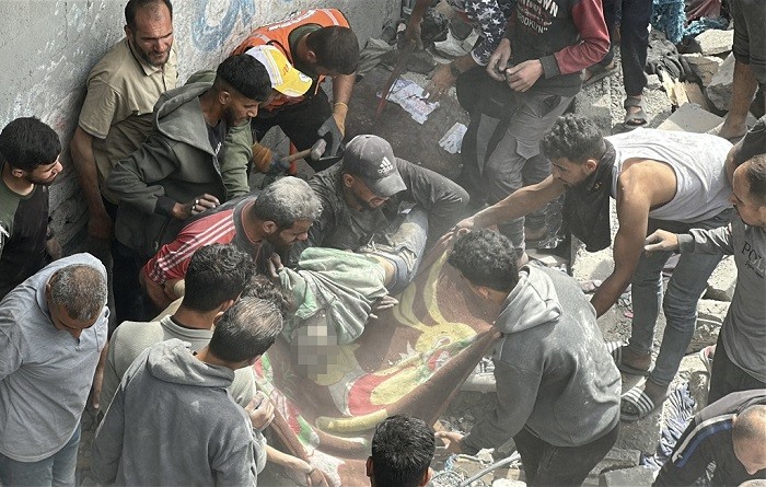 خمسة شهداء في قصف جديد للاحتلال على حي الشجاعية شرق غزة