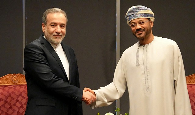 انتهاء المحادثات غير المباشرة بين إيران وأمريكا  في عُمان