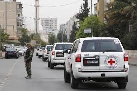 الأسير عيدان ألكسندر في طريقه إلى إسرائيل بعد تسليمه للصليب الأحمر