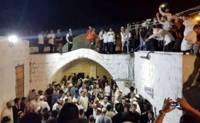 مئات المستعمرين يقتحمون "مقام يوسف" شرق نابلس