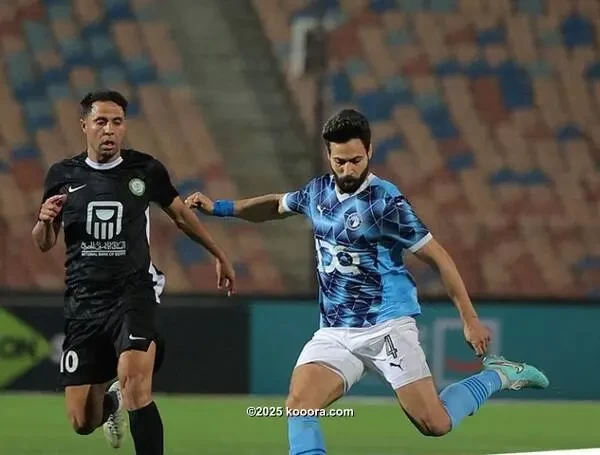 البنك يسحق بيراميدز ويقدم هدية للأهلي