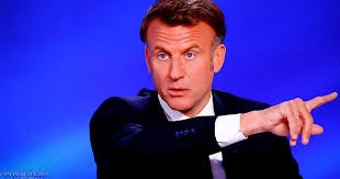 ماكرون: ما يحدث في غزة مأساة إنسانية مروعة ويجب وقفها