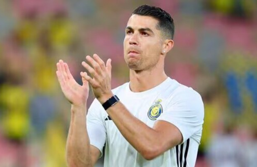 "انتهى هذا الفصل".. رونالدو يثير جدلا واسعا في السعودية بتدوينة غامضة