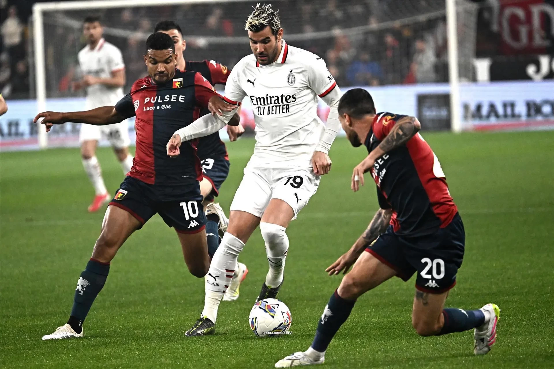 بالصور.. ميلان ينتفض بفوز مهم أمام جنوى