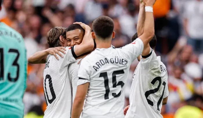 ثنائية مبابي تقود ريال مدريد للفوز على سوسيداد في ختام الليجا