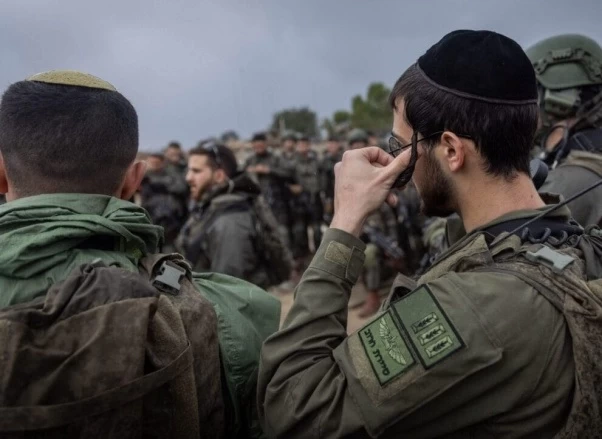 الجيش الإسرائيلي سيصدر 50 ألف أمر تجنيد لطلاب المدارس الدينية
