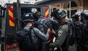 الاحتلال يعتقل 5 مواطنين من قباطية ويعبد جنوب جنين