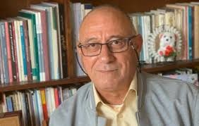 المتبقي "36" ساعة إما رأس المرشد وإما وقفها