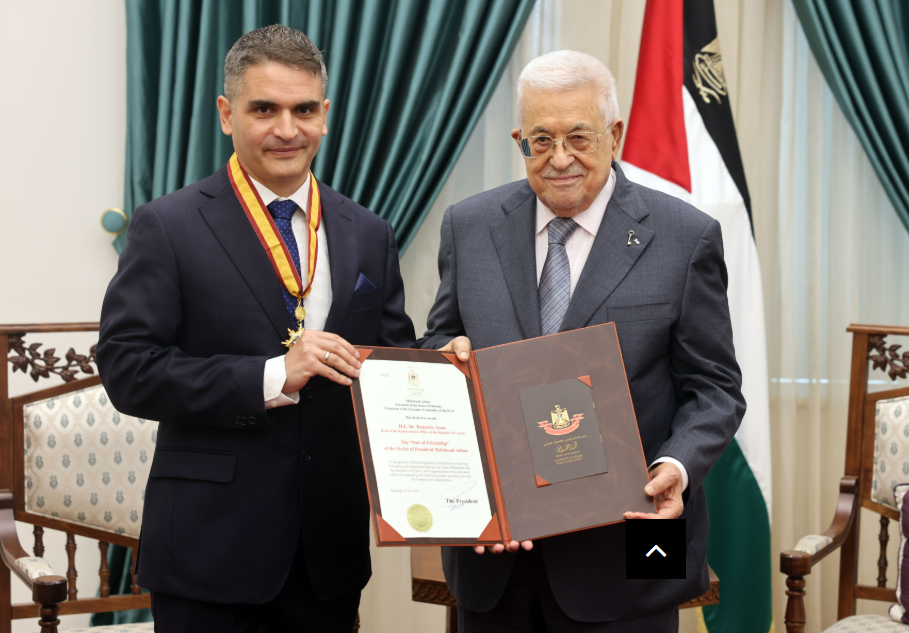 الرئيس عباس يستقبل ممثل قبرص بمناسبة انتهاء مهام عمله