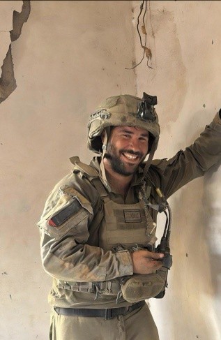 مقتل ضابط إسرائيلي برتبة نقيب في اشتباكات جنوب قطاع غزة