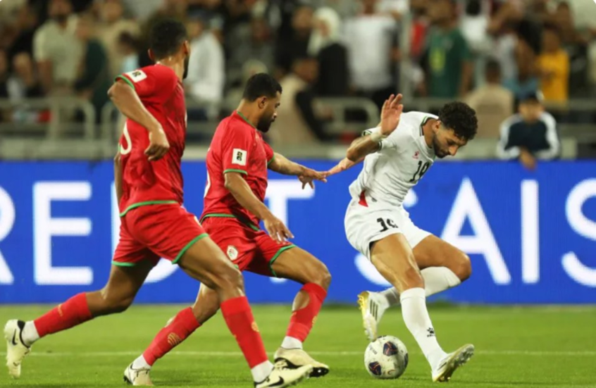 بسبب ركلة جزاء "قاتلة".. الاتحاد الفلسطيني يعلن عن أول إجراء رسمي ضد حكم مباراة عمان