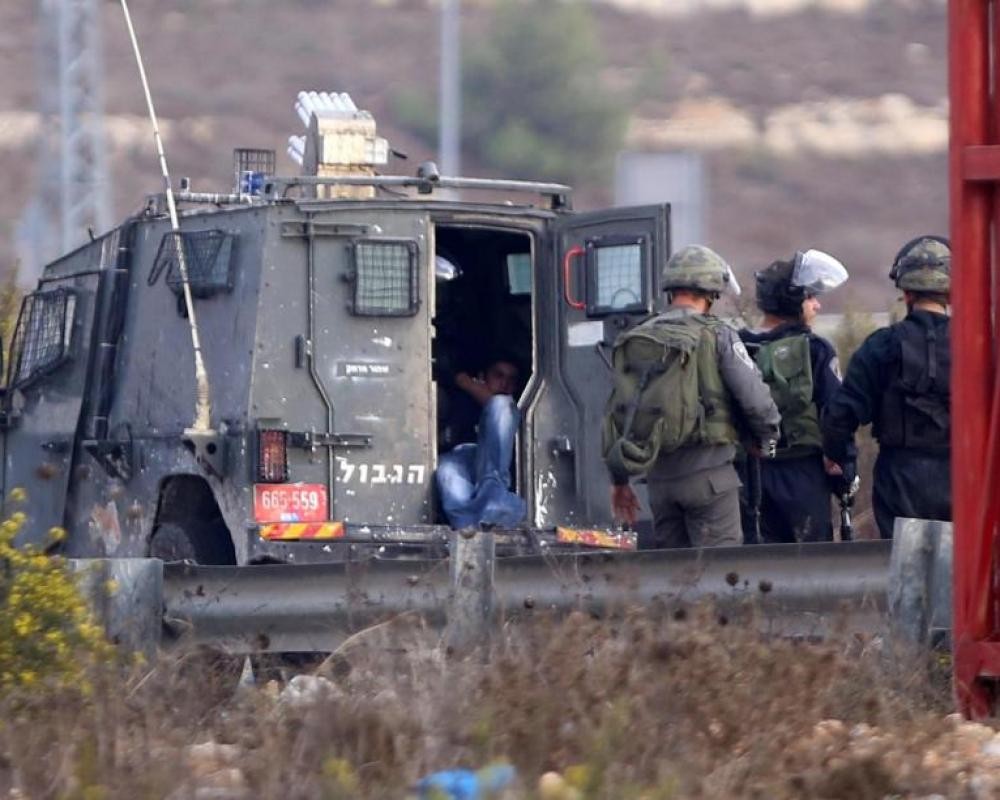 الاحتلال يعتقل شابين من جلبون ودير أبو ضعيف شرق جنين