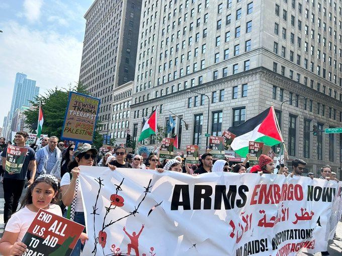 وقفة احتجاجية في شيكاغو رفضاً لعدوان الاحتلال على قطاع غزة