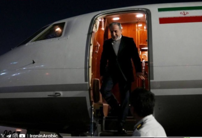 وزير الخارجية الإيراني يصل موسكو للقاء بوتين غدا
