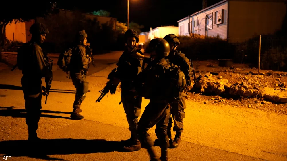 جيش الاحتلال يُعلن اعتقاله خلية إيرانية خلال عملية خاصة جنوب سوريا