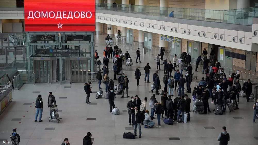 حالة من الفوضى في مطارات موسكو إثر هجمات شنتها أوكرانيا
