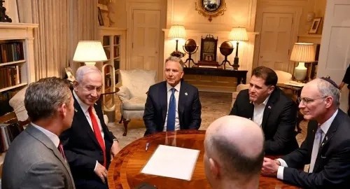 الكشف عن اجتماعات مكثفة لابرام صفقة تبادل .. ويتكوف يعدل البنود لجعلها مقبولة لحماس