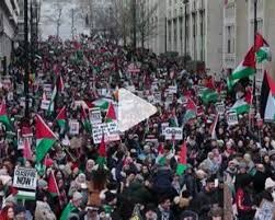تظاهرة في برلين احتجاجا على سياسة التجويع الإسرائيلية لقطاع غزة