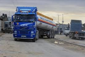 اسرائيل: تم إدخال 152 ألف لتر من الوقود إلى قطاع غزة