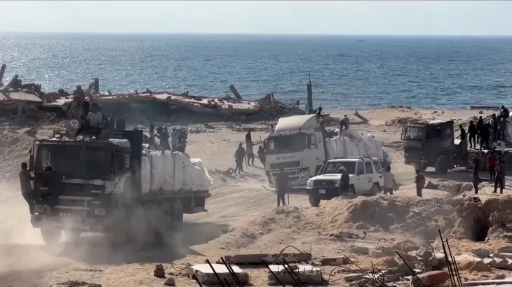 130 منظمة دولية تطالب بإغلاق "مؤسسة غزة الإنسانية"