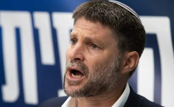 بعد دخول المساعدات لغزة- سموتريتش يجري مشاورات للاستقالة