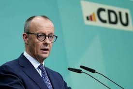 المستشار الألماني يُعلن موقفه الرافض لإنشاء ما يُسمى بـ"المدينة الإنسانية" في رفح