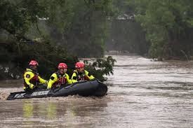 فيضانات تكساس تخلّف 82 قتيلا وأكثر من 40 مفقودا