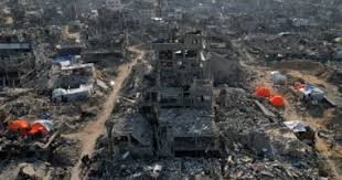 هآرتس: خان يونس مسحت بالكامل و70% من المبان غير صالحة للسكن في غزة