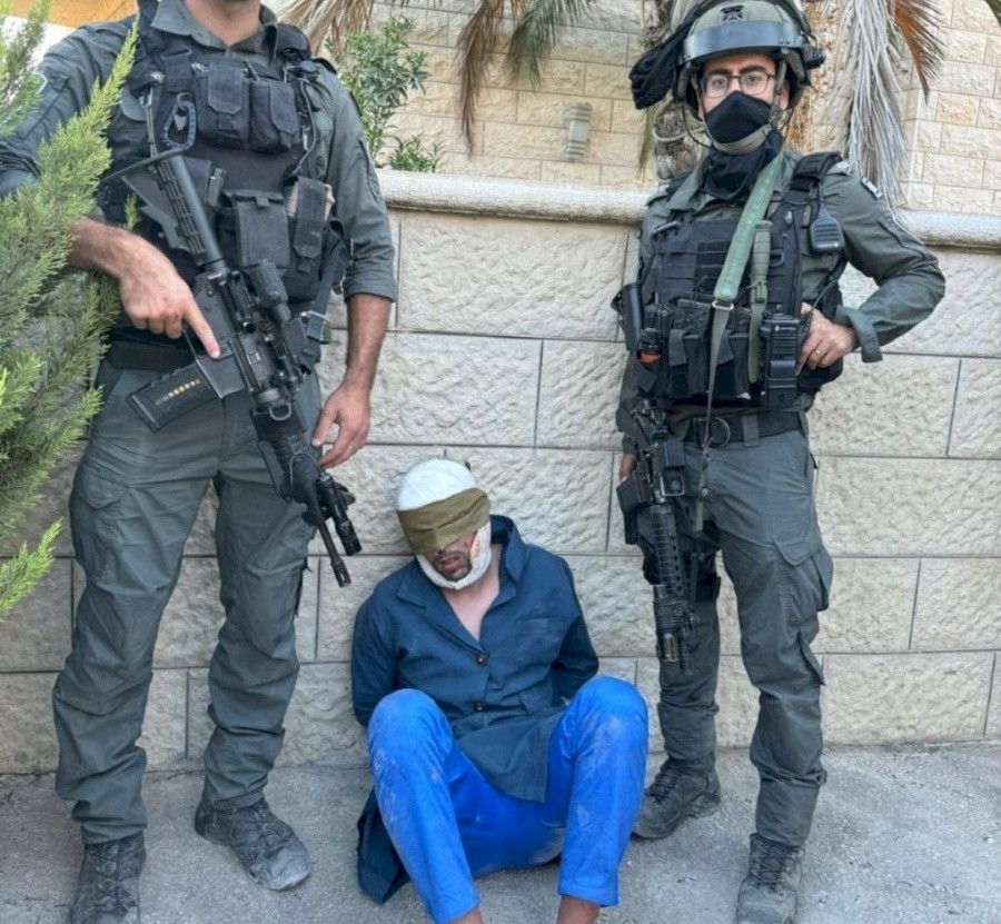 الجيش الإسرائيلي والشاباك يعتقلان منفذ هجوم تفجير الحافلات في بات يام وحولون