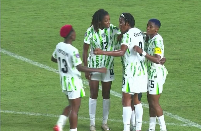 منتخب نيجيريا يهزم المغرب بسيناريو درامي ويتوج بكأس إفريقيا للسيدات