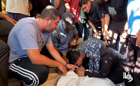 شهيدان ومصابون في قصف الاحتلال دير البلح