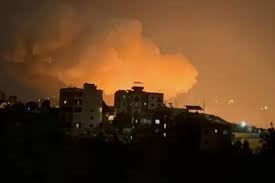 اسرائيل تشن غارات مكثفة ضد لبنان