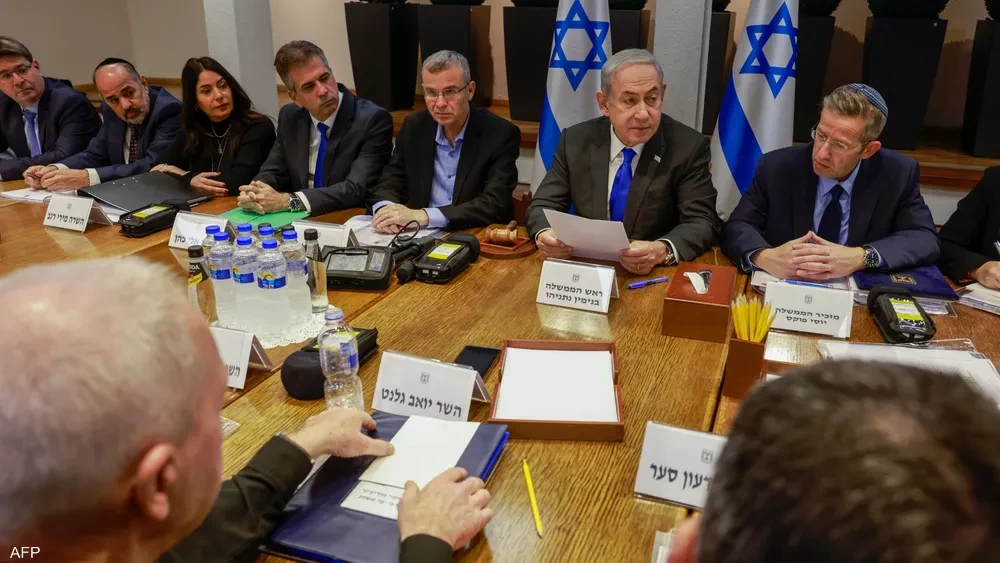 عقب رد حماس