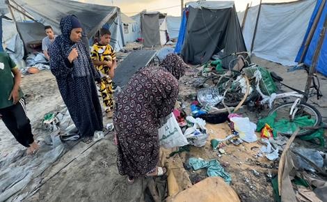 5 شهداء بينهم طفلان بقصف الاحتلال منزلا في مخيم النصيرات