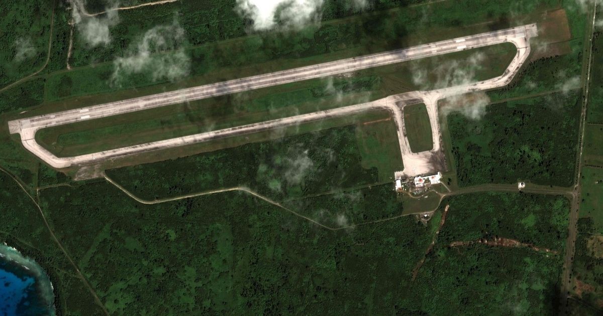 واشنطن تُعيد تأهيل مطار  انطلقت منه الهجمات النووية على اليابان