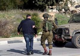 الاحتلال يعتقل ثلاثة مواطنين من محافظة نابلس