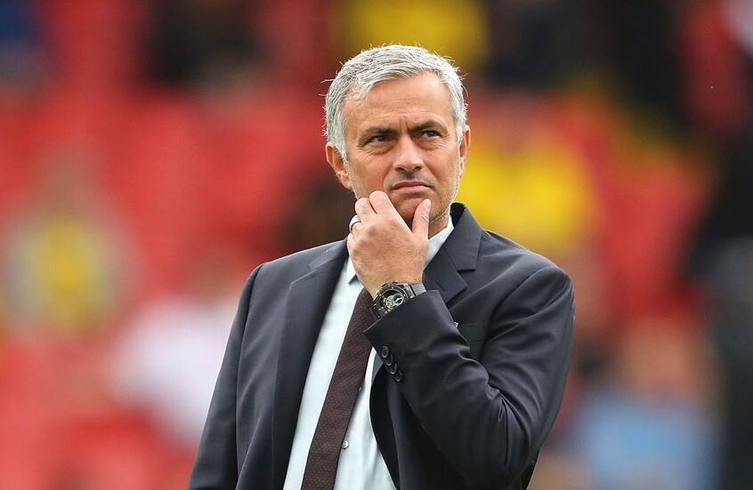 مورينيو يصدم جماهير الأهلي المصري