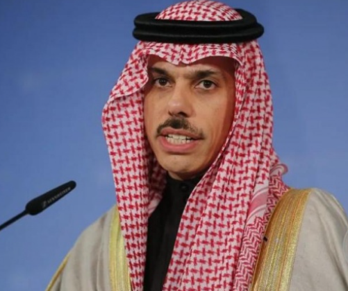 السعودية: سنقدم 90 مليون دولار لدعم السلطة